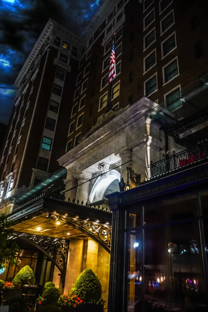 Exterior Haunted Amway Grand Plaza Hotel Grand Rapids