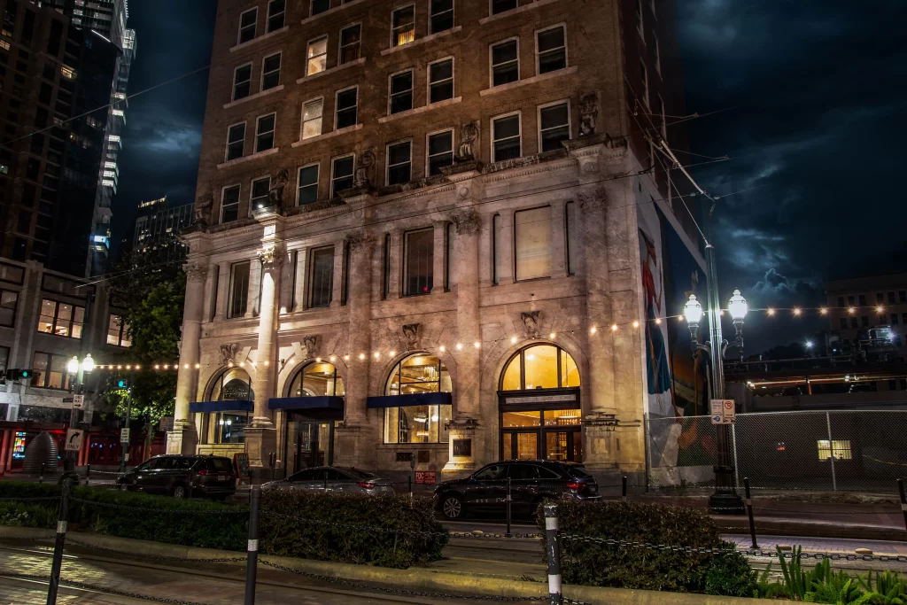 Hotel Icon Haunted Houston